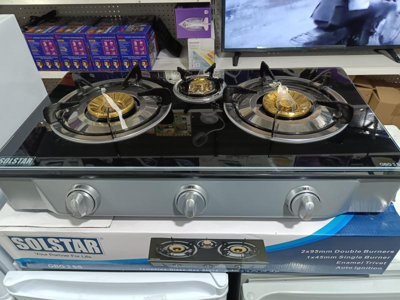 GS13MOBILIERS SARL  met  votre disposition la vente des rchauds  gaz de trs bonne qualit nous sommes  Gombe. Rf Livraison  domicile. Prix  1205 d livraison.  vous
